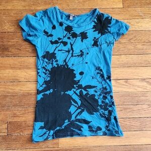 Jacob Blue and Black Floral Women's Tee